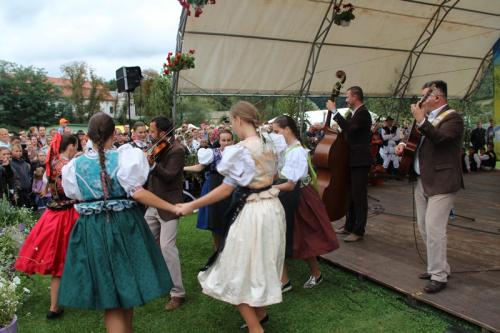 Kluknavské folklórne slávnosti "A ot Kľuknavi śedzem miľ"