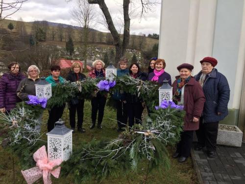 Vitie adventného venca pri Kaplnke sv. Jána Nepomuckého