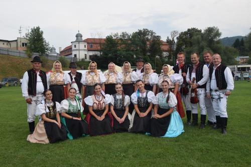Rockovo-folklórny festival v obci Kluknava