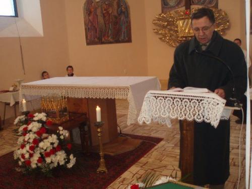 Návšteva relikvií sv.&nbsp;Cyrila (Foto: Ing.Peter Cenký a&nbsp;Ing.Štefan Kováč) (6.12.2011)